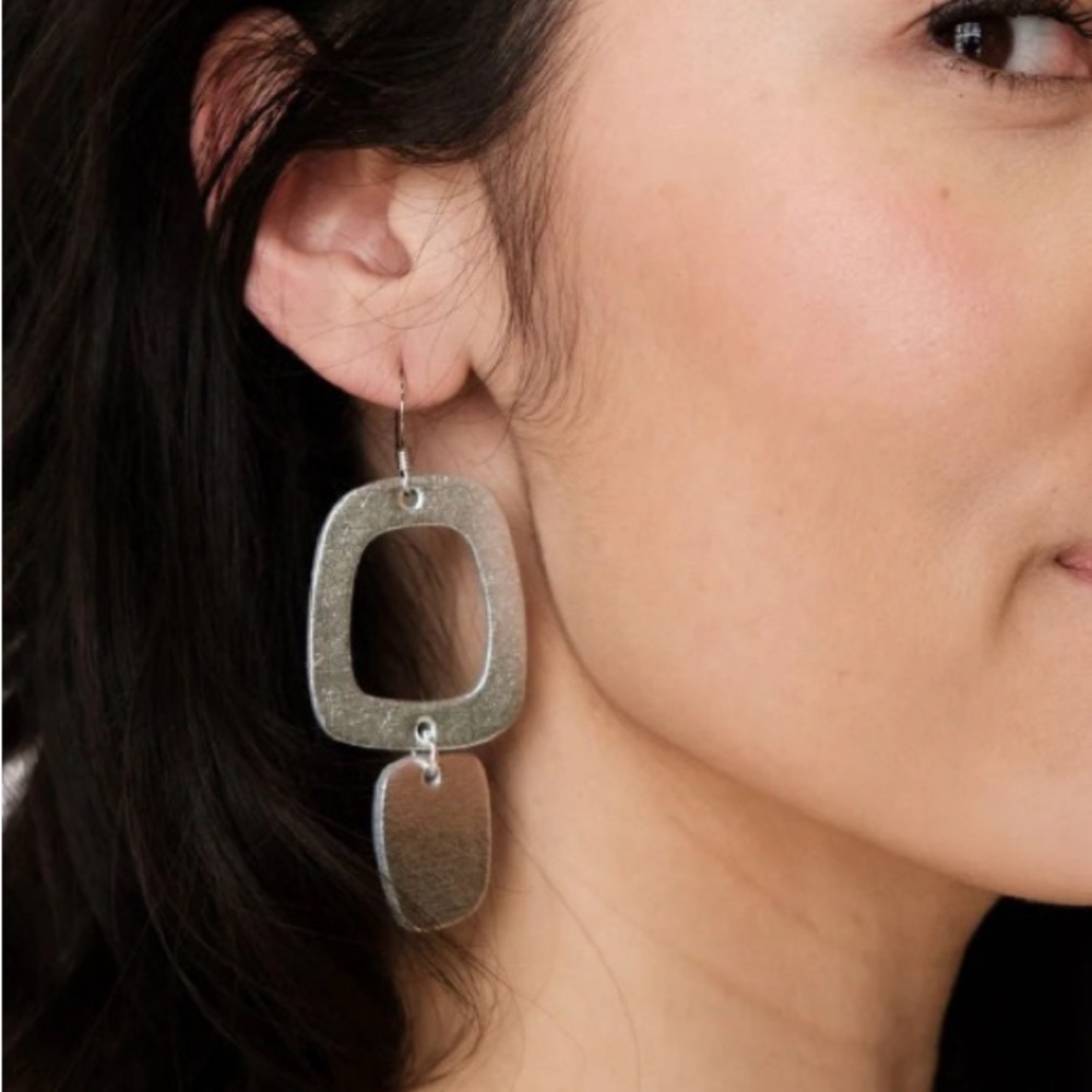 Nickel and Suede Sunrise Maras Earrings